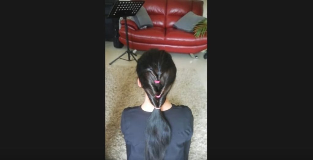 Easy hair style